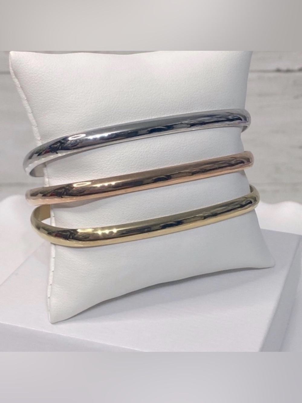 NEW Rounded Rectangular Stainless Steel Bangle Trio - Picture 2 of 5